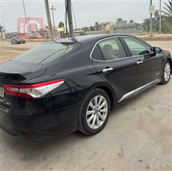 تۆیۆتا کامری